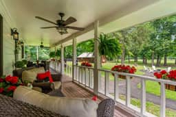Creekside Farmhouse Retreat - Image 2