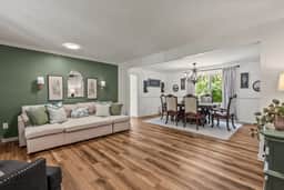 Creekside Farmhouse Retreat - Image 4