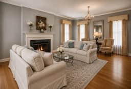Magnolia Suite at The Beland—Charming Queen Retreat with Classic Comfort - Image 4