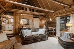 Spring Hill Farm Cabins - Image 4