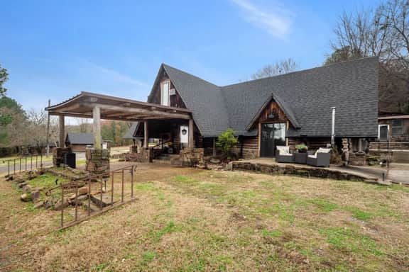 Spring Hill Farm - The Cuddly Cow - Image 2